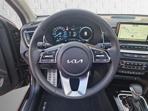 Vehicle image 12 Vehicle image 12