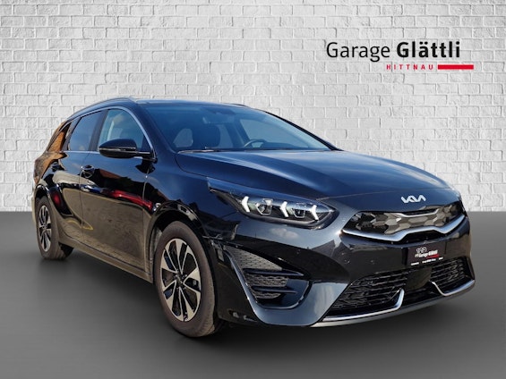 Vehicle image 16 Vehicle image 16