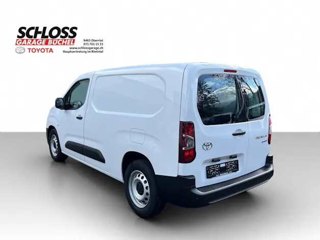 Toyota PROACE CITY Van L2 52KWh Active