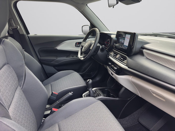 Vehicle image SUZUKI SWIFT