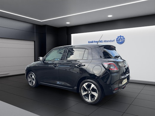 SUZUKI Swift 1.2 Compact Top Hybrid 3