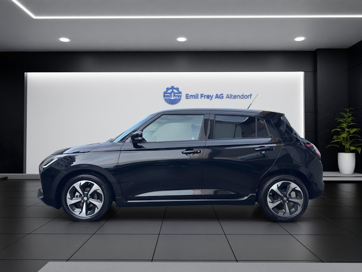 Vehicle image SUZUKI SWIFT