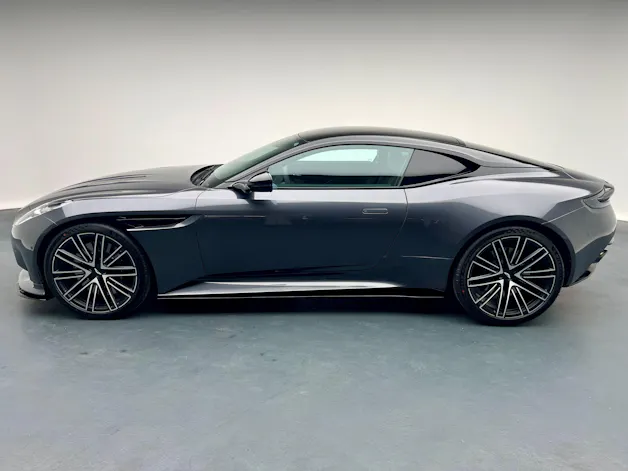 Aston Martin DB12 Coupé 4.0 V8 Bi-Turbo