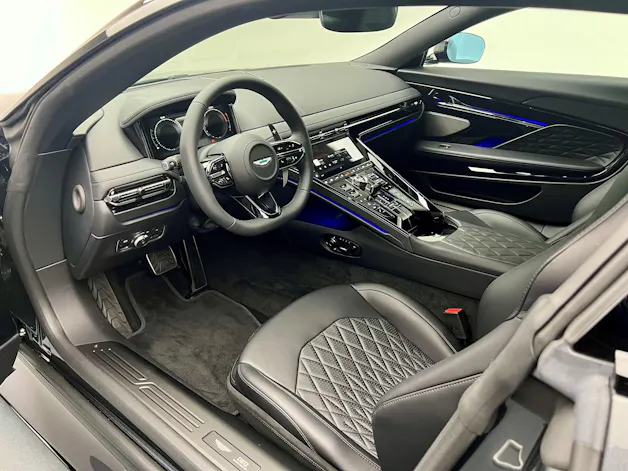 Aston Martin DB12 Coupé 4.0 V8 Bi-Turbo