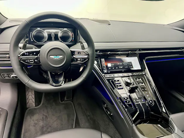 Aston Martin DB12 Coupé 4.0 V8 Bi-Turbo