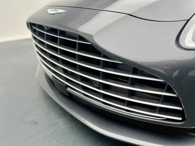 Aston Martin DB12 Coupé 4.0 V8 Bi-Turbo