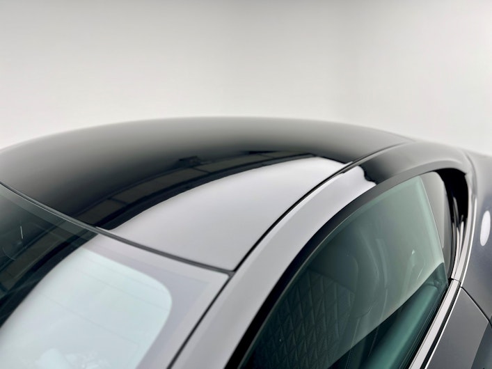 Vehicle image ASTON MARTIN DB12