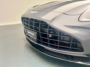 Vehicle image ASTON MARTIN V8 Vantage Roadster 4.0 V8 Bi-Turbo