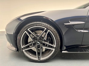 Vehicle image ASTON MARTIN V8 Vantage Roadster 4.0 V8 Bi-Turbo