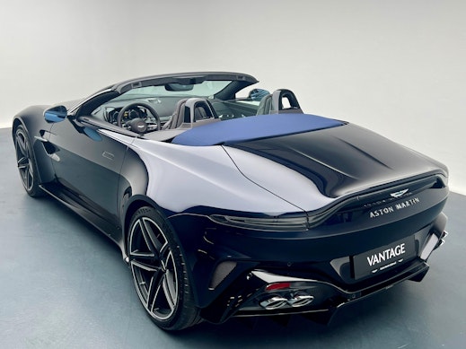 ASTON MARTIN V8 Vantage Roadster 4.0 V8 Bi-Turbo 2