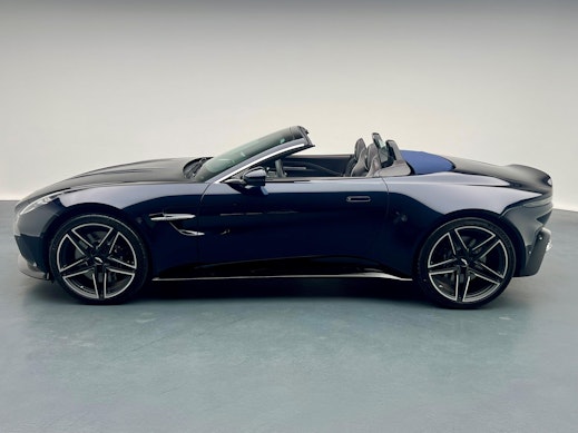 ASTON MARTIN V8 Vantage Roadster 4.0 V8 Bi-Turbo 1