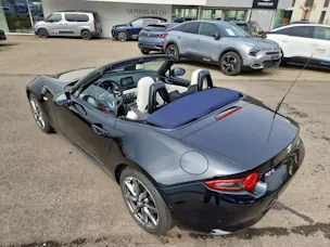 Mazda MX-5 2.0 Kazari