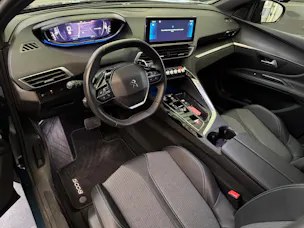 Peugeot 5008 1.5 BlueHDi Allure Pack *7Sitzer*