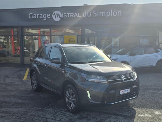 Vehicle image 3