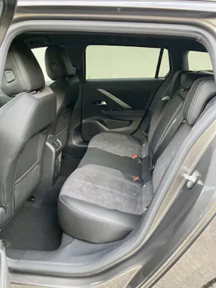 Opel Astra-e Sports Tourer Swiss Plus