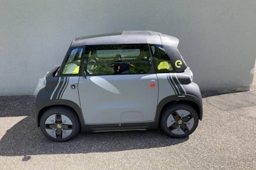 Vehicle image OPEL ROCKS 0 Vehicle image OPEL ROCKS 0