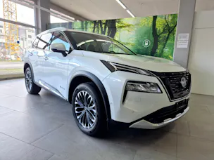 Nissan X-Trail 1.5 VC-T Tekna+ e-4orce
