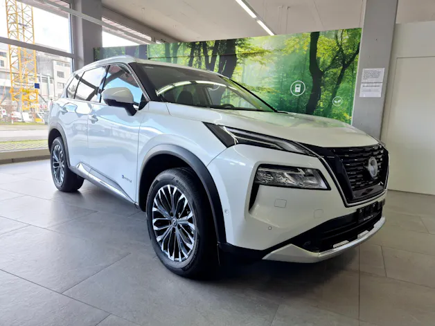 Nissan X-Trail 1.5 VC-T Tekna+ e-4orce