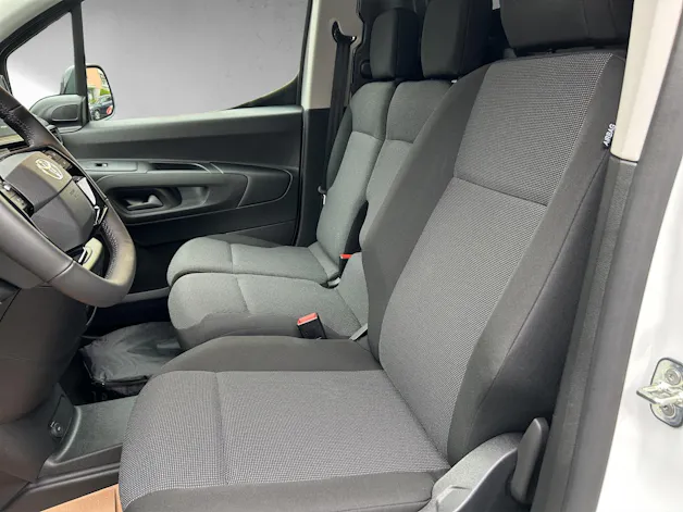 Toyota PROACE CITY Van L2 52KWh Active
