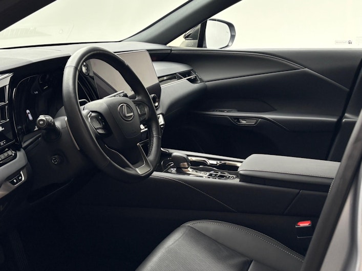 Vehicle image LEXUS RX
