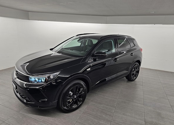 Vehicle image 4 Vehicle image 4