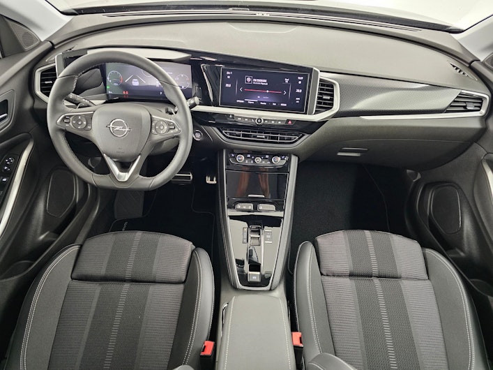 Vehicle image OPEL GRANDLAND