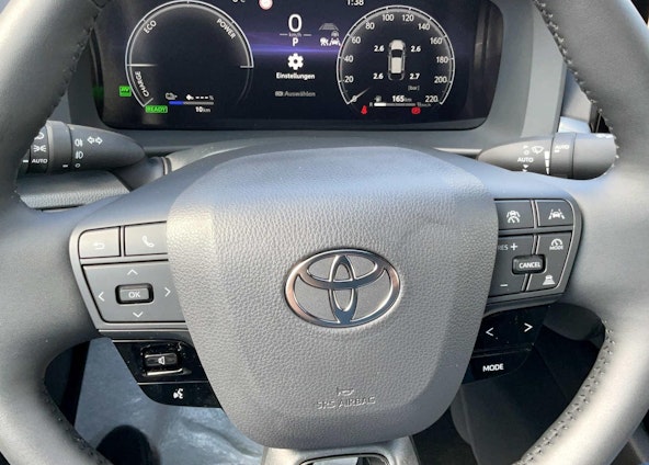 Vehicle image 3 Vehicle image 3