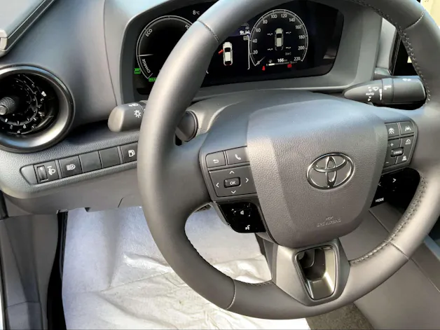 Toyota C-HR 2.0 PHEV Swiss Edition