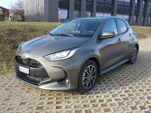 Toyota Yaris 1.5 VVT-i HSD Trend