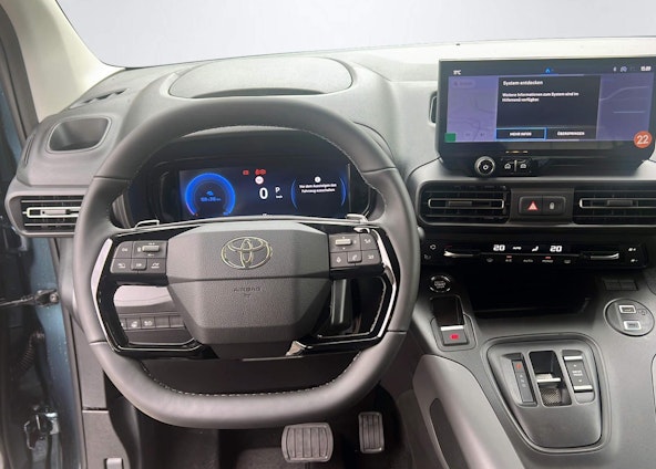 Vehicle image 6 Vehicle image 6