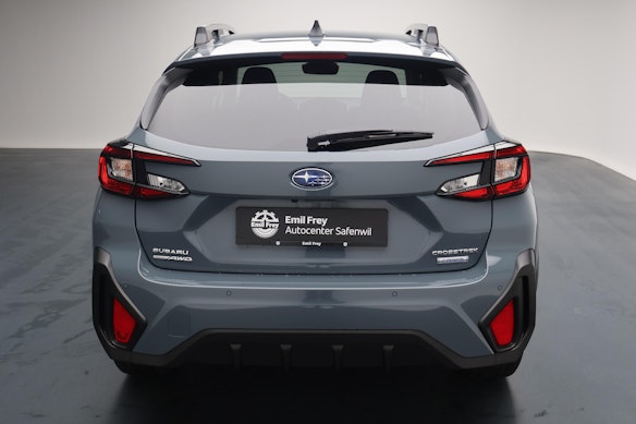 SUBARU Crosstrek 2.0i e-Boxer Swiss Plus 2