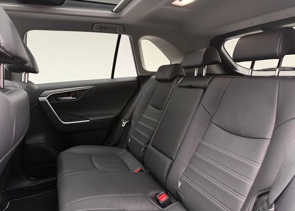 Vehicle image 6 Vehicle image 6