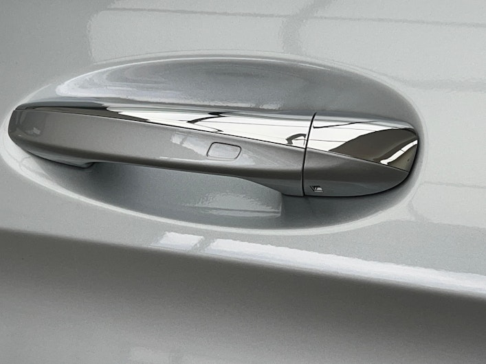 Vehicle image MERCEDES-BENZ GLC 300