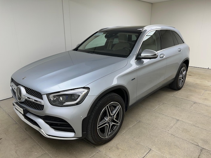 Vehicle image MERCEDES-BENZ GLC 300