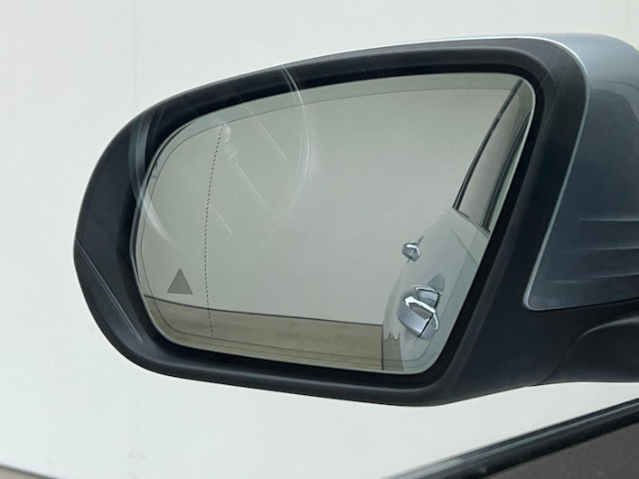 Vehicle image MERCEDES-BENZ GLC 300