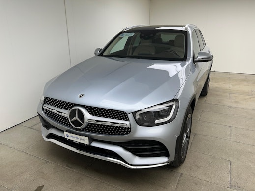 MERCEDES-BENZ GLC 300 e AMG Line 4m 0