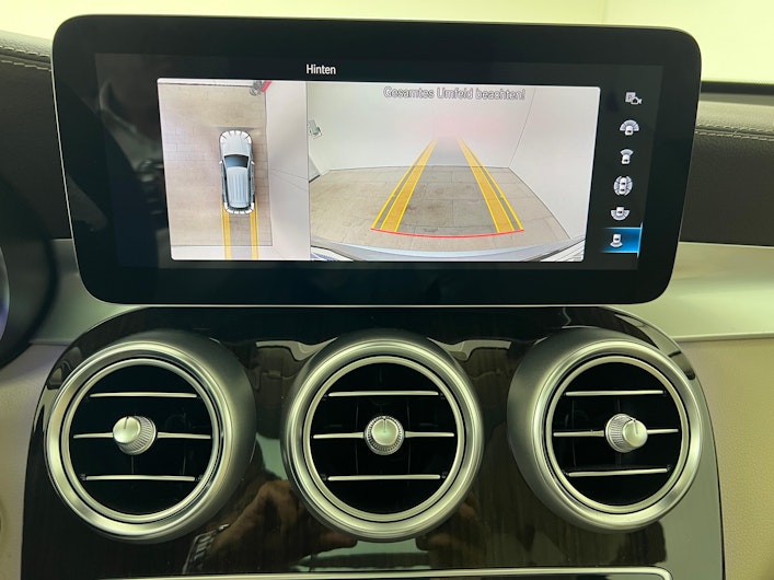 Vehicle image MERCEDES-BENZ GLC 300