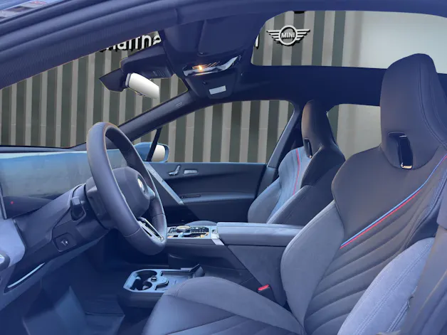 BMW iX xDrive45 M Sport Pro