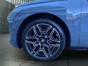 BMW iX xDrive45 M Sport Pro