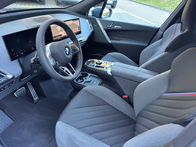 BMW iX xDrive45 M Sport Pro