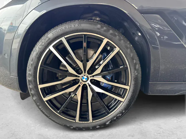 BMW X6 M50i / Jetzt mit attraktivem 1.99% Leasing