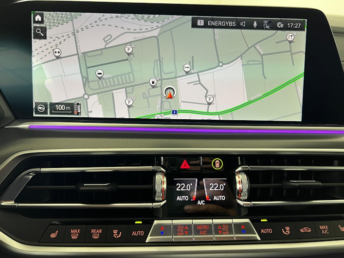 Vehicle image BMW X6