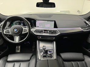 Vehicle image BMW X6 M50i