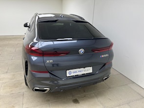 Vehicle image BMW X6 M50i