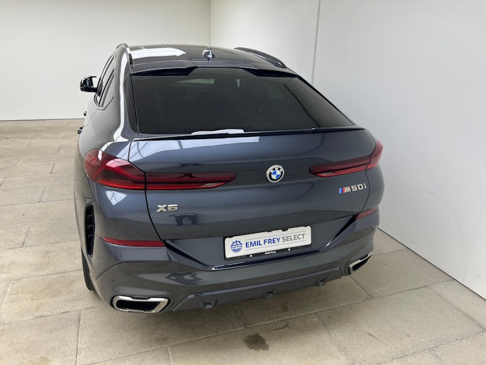 Vehicle image BMW X6