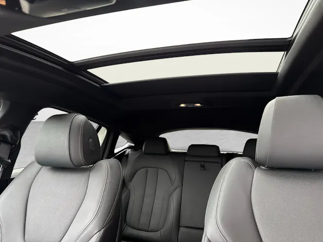 BMW X6 M50i / Jetzt mit attraktivem 1.99% Leasing