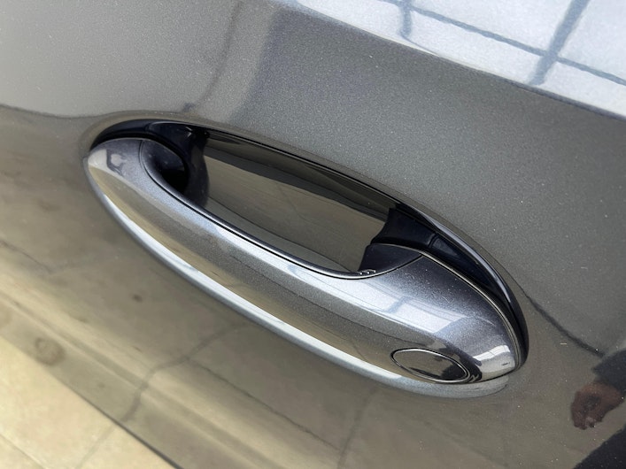 Vehicle image BMW X6