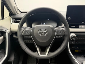 Vehicle image TOYOTA RAV4 2.5 HSD Premium