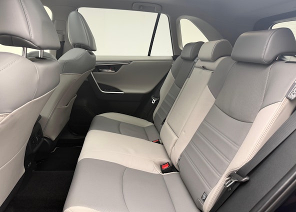 Vehicle image 6 Vehicle image 6