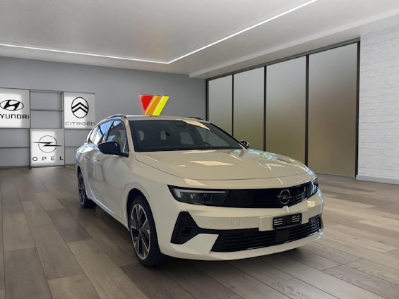 Vehicle image 4 Vehicle image 4